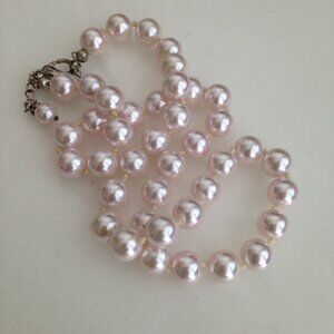 5/$15| ***** Creamy Pinkish Whitish Gorgeous Vintage Pearl Necklace